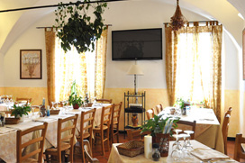 Panoramica ristorante-sala-sopra-uno-icon